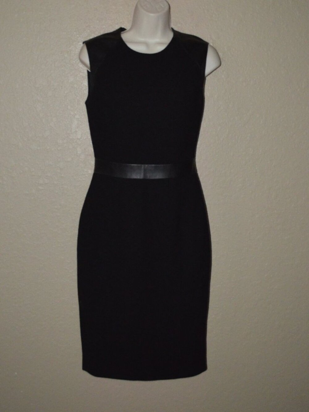 Sz 6 CUSHNIE ET OCHS Black Leather Detail Sleeveless Midi Dress
